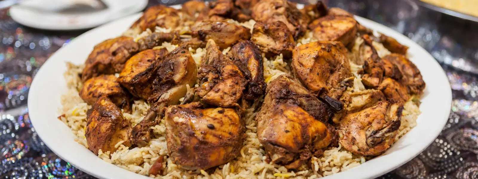 10 Must-Try Street Foods in Dubai for Every Foodie