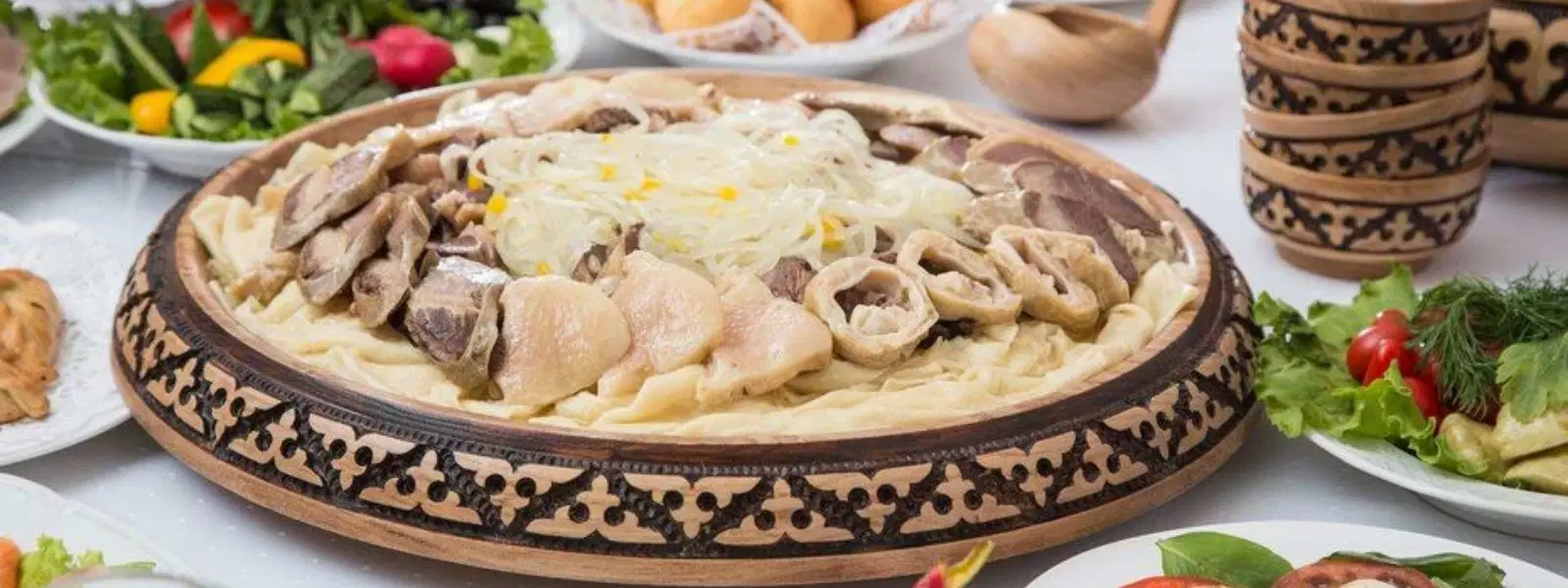 10 Must-Try Traditional Dishes in Hungarian Cuisine