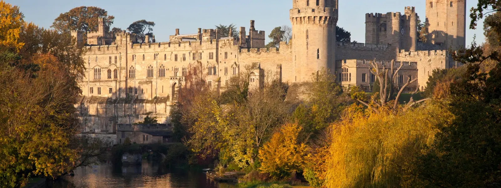 10 Must-Visit Historical Places in England Checklist