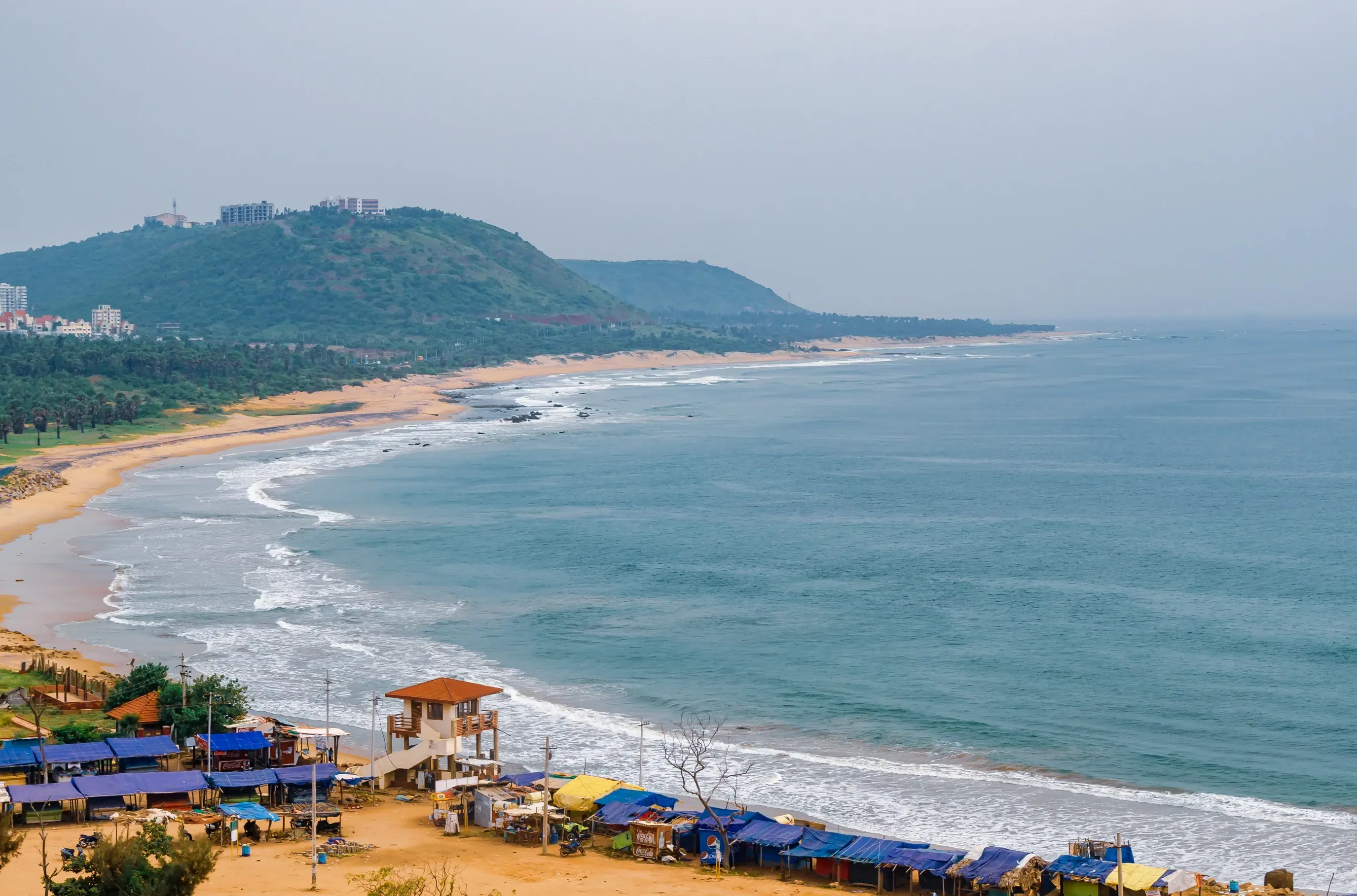 10 Must-Visit Konkan Beaches and Top Beachside Hotels