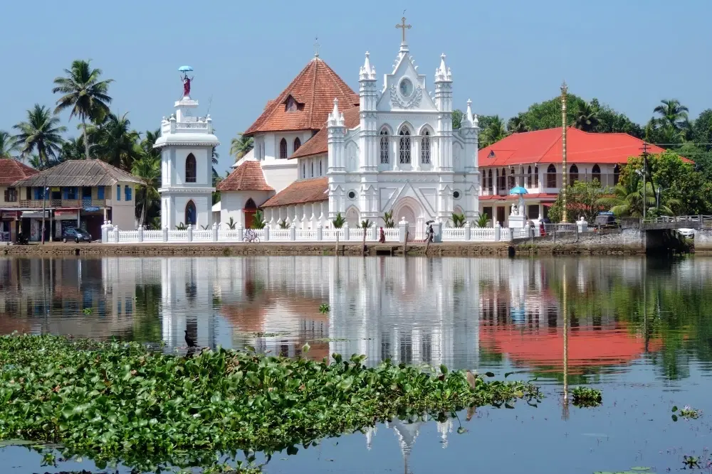 10 Unique Places to Visit in Kerala: A Complete Checklist