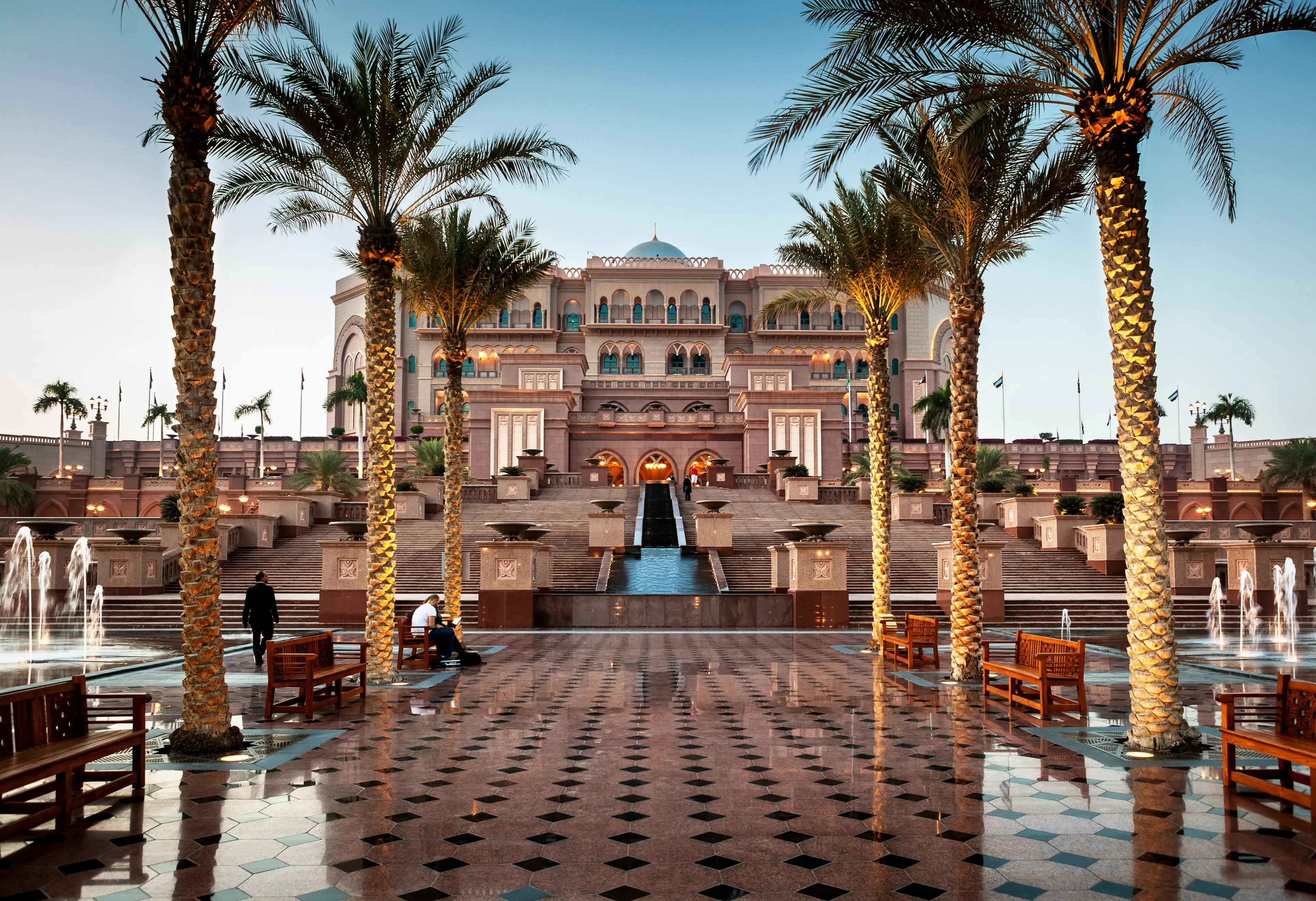 How to Explore Top 10 Family-Friendly Spots in Dubai