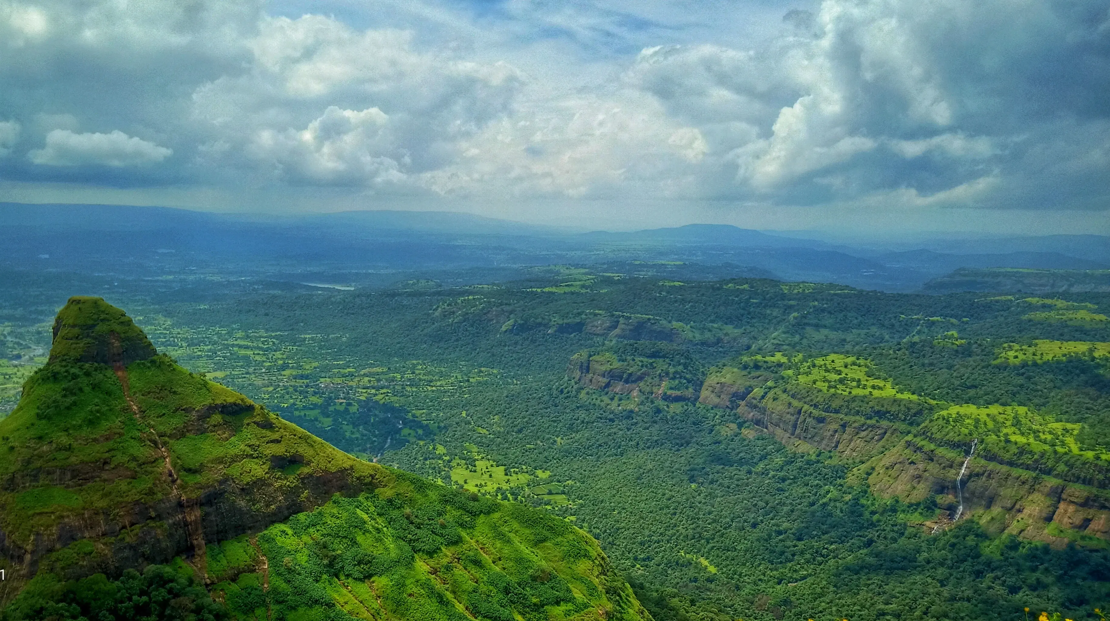 Top 10 Places to Visit in Lonavala for a Perfect Getaway