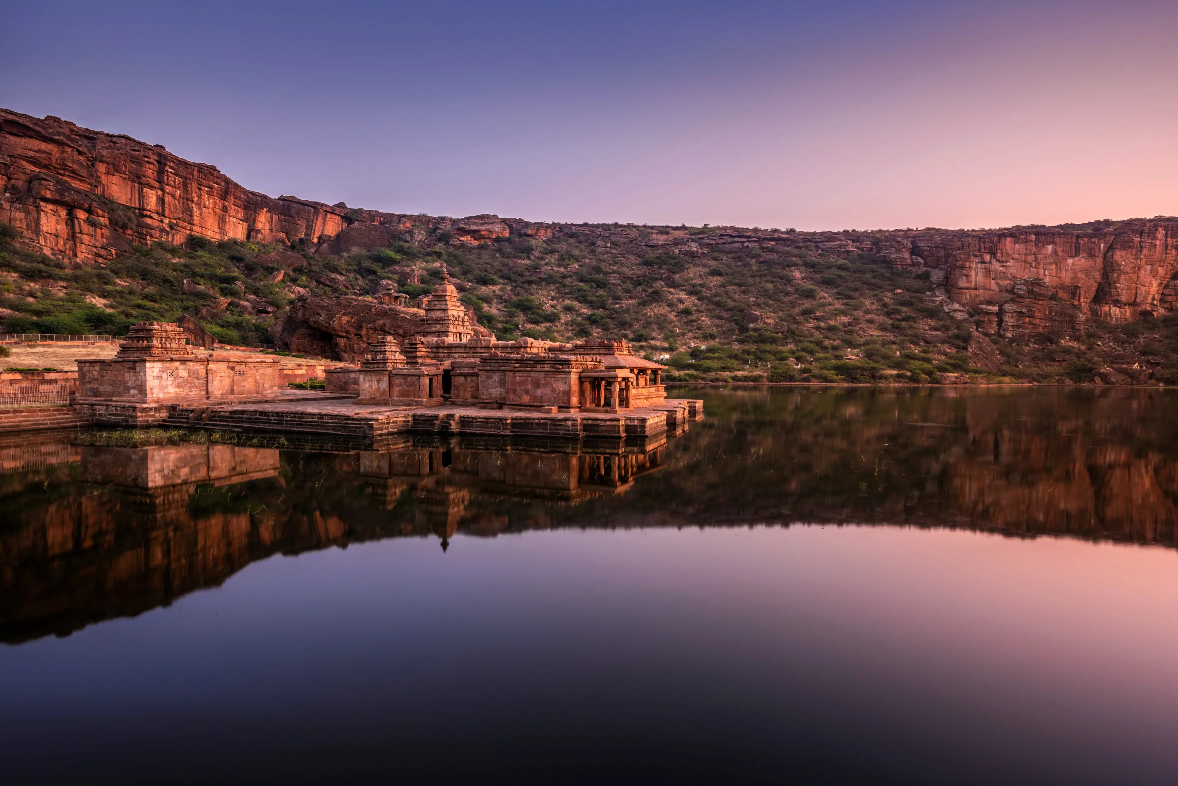 7 Best Times to Visit Badami: Weather & Travel Tips