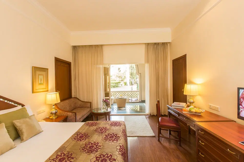 How to Find the Best Hotels Near Nameri National Park