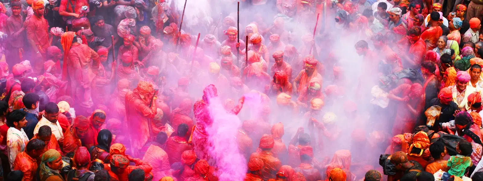 Barsana Lathmar Holi vs Traditional Holi: Key Differences