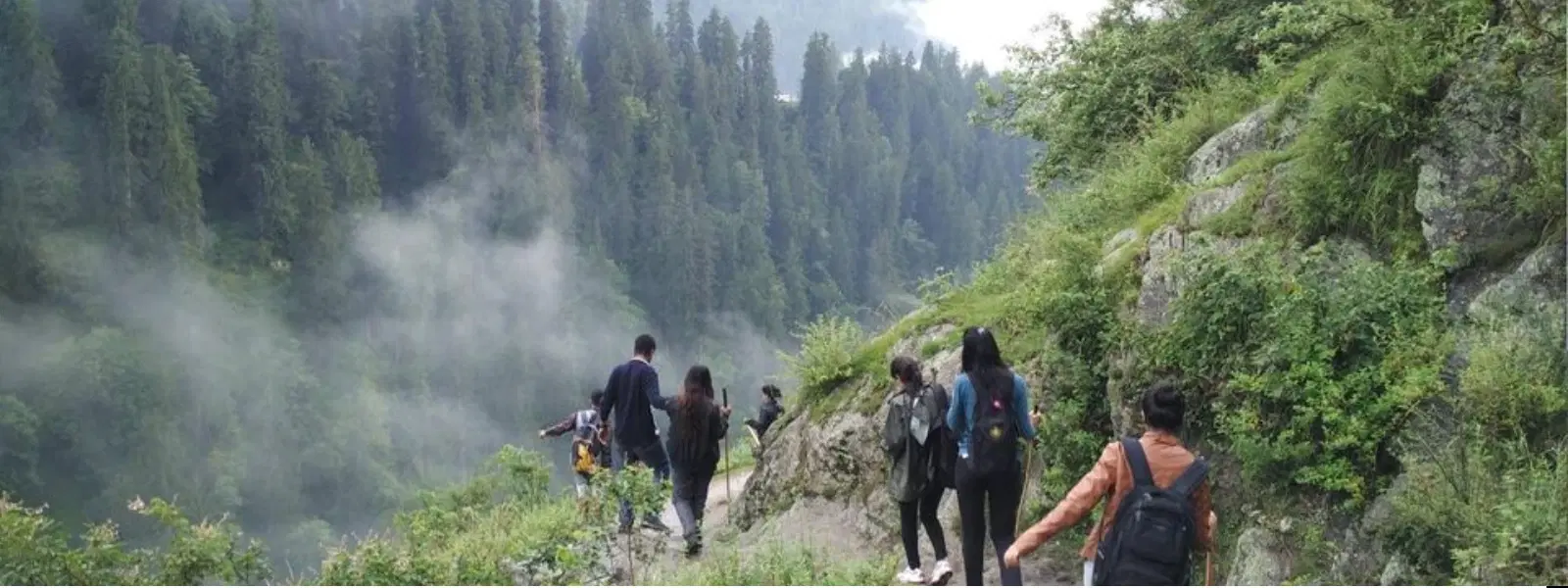 Checklist for the Best Time to Visit Kheerganga Trek