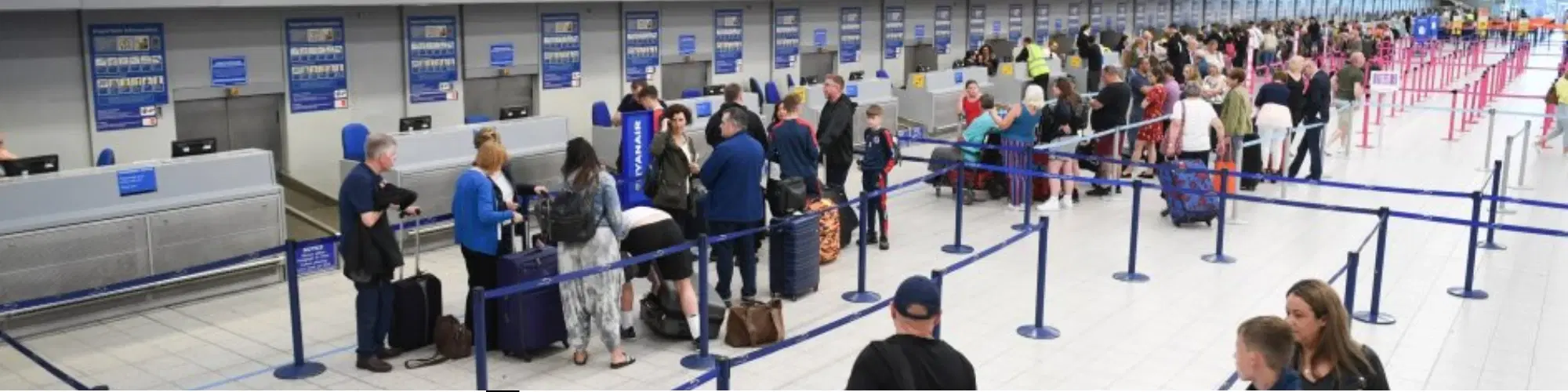 Essential Checklist for Hand Luggage Bags for Flights