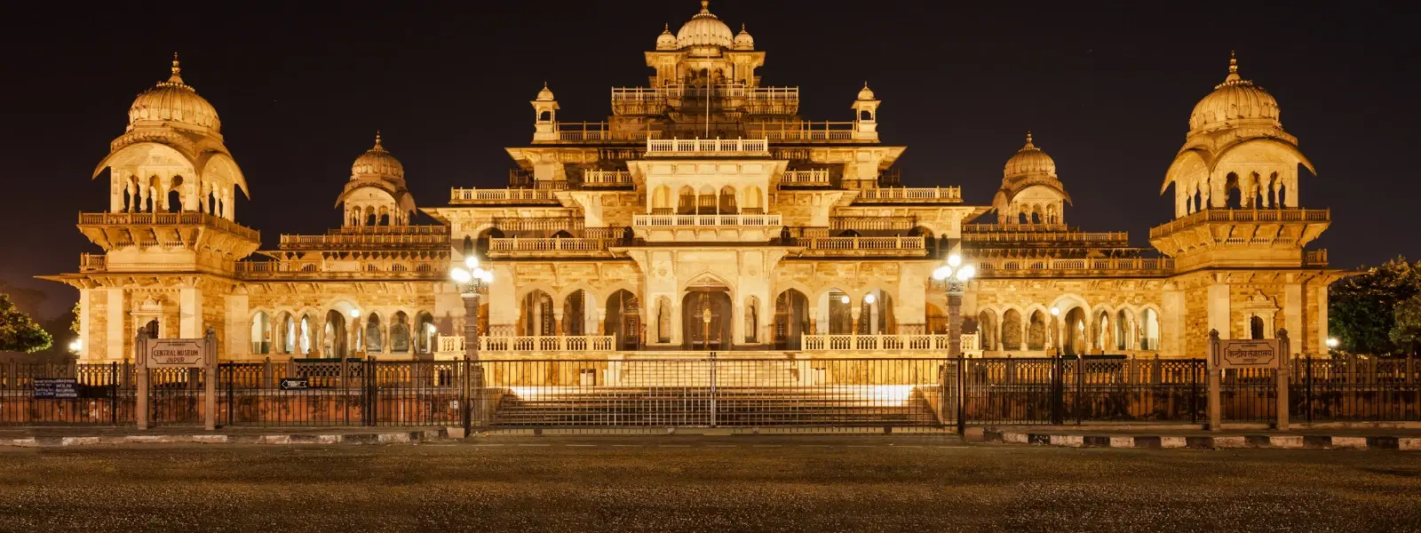 Expert Insights: Jaipur's Monsoon Magic Unveiled