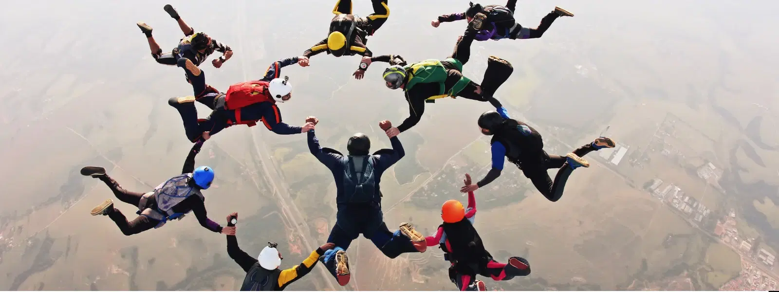 Expert Insights on Skydiving in Maharashtra's Aamby Valley