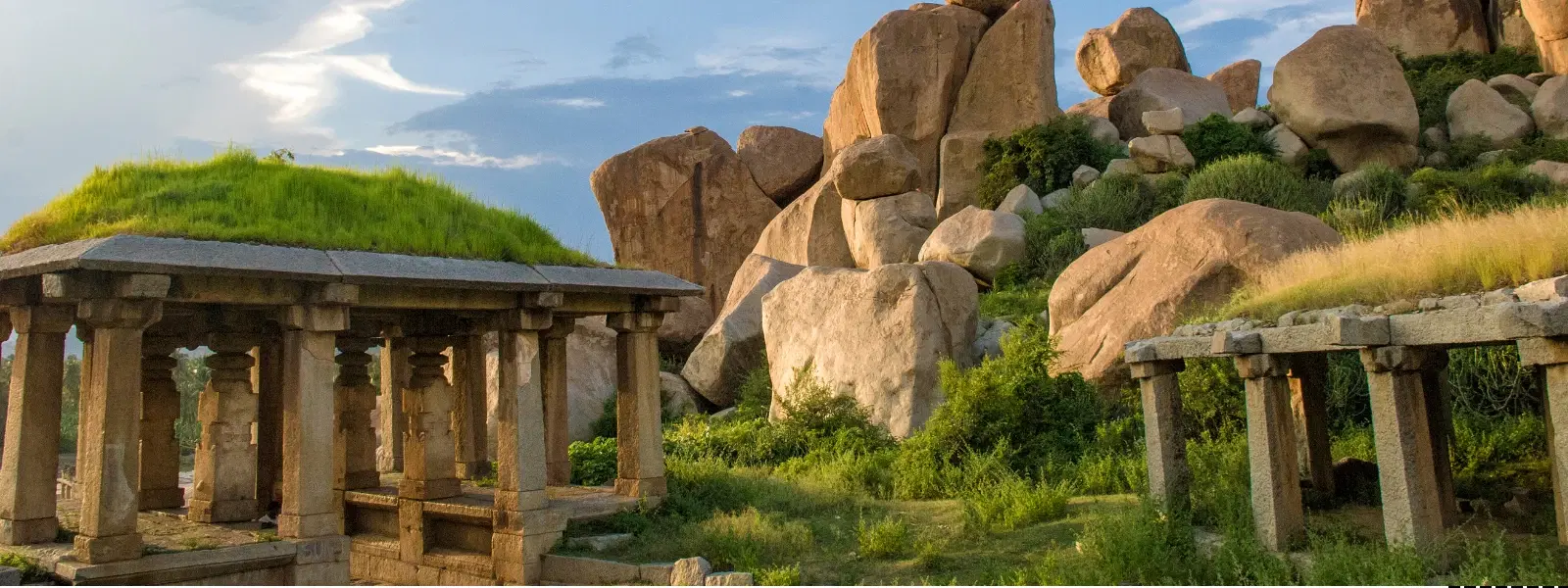 Expert Insights on Sunrise Rock Formations at Dawn