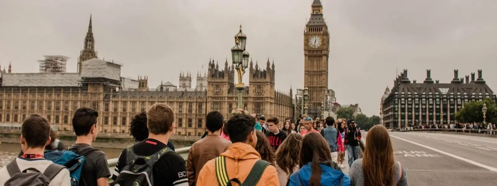Exploring UK on Foot: Insights into Walking Tours