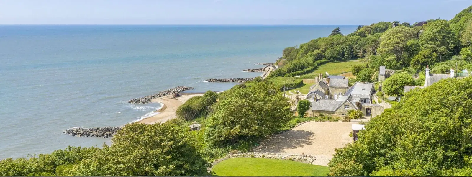 How to Explore Beach Towns with Sculpture Parks