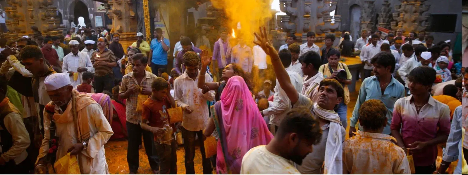 How to Explore Kashi Vishwanath Temple's New Corridor