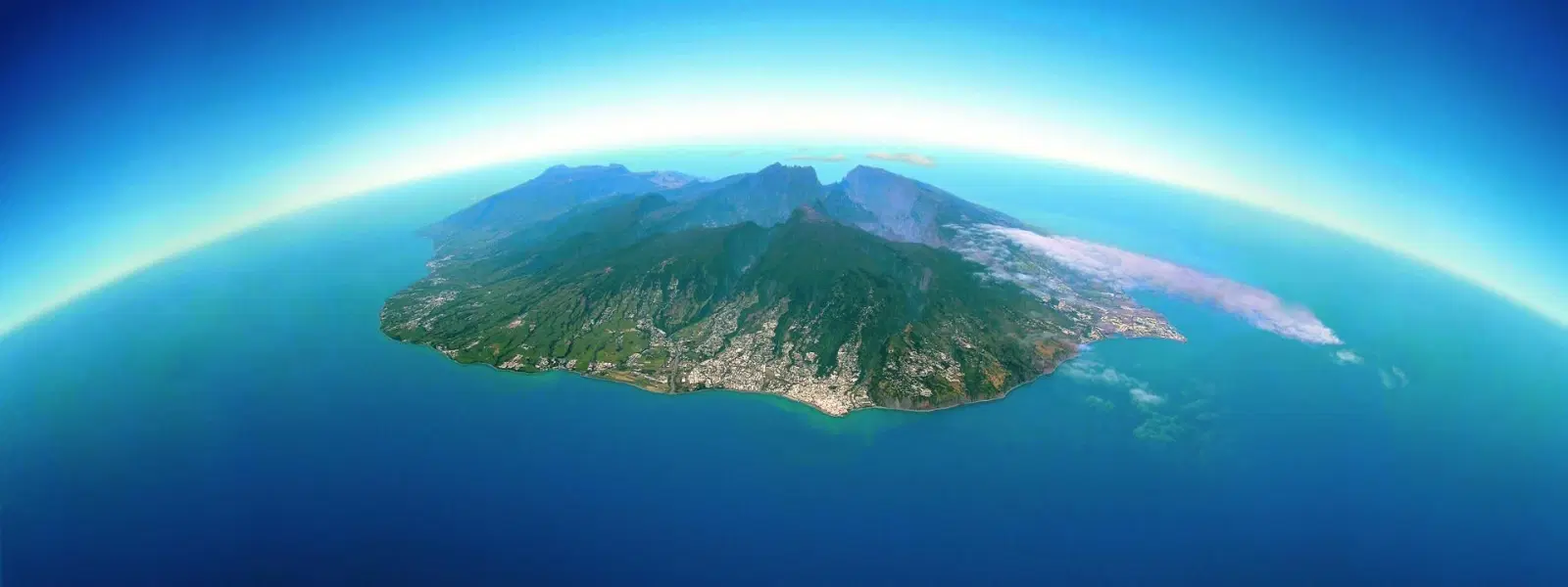 La Reunion Island Map vs Satellite View: Key Differences