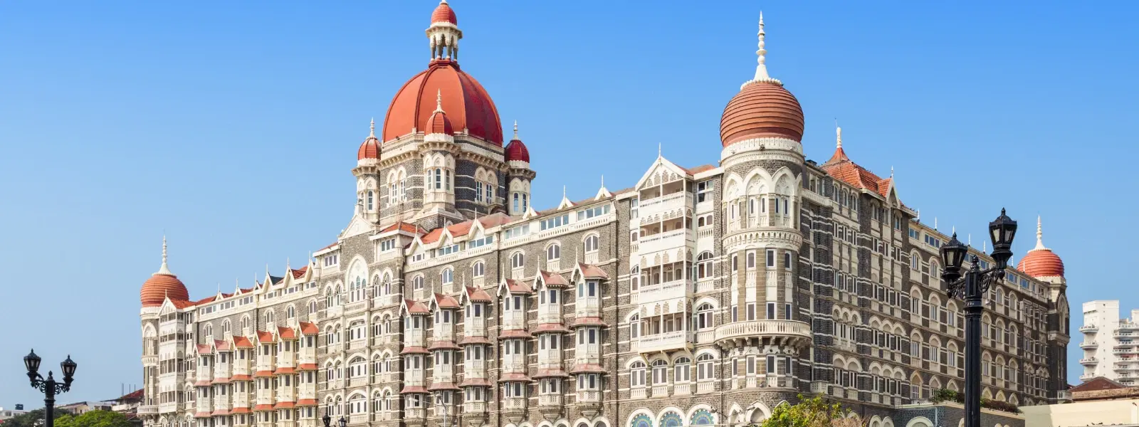 Must Visit Restaurants in Mumbai: Insights from Experts